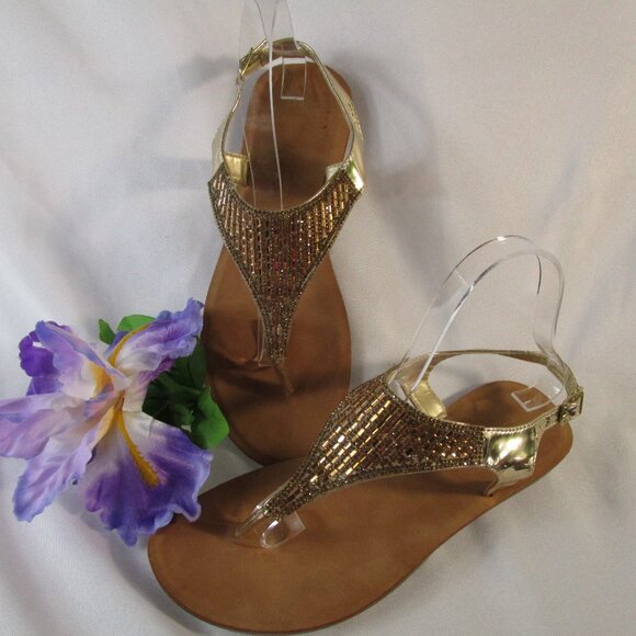 CL Laundry Gold-Tone Beaded Thong Sandals  EUC Size 40/US 9 - Picture 1 of 12
